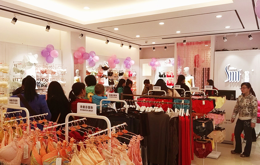 不会招呼顾客?内衣加盟店店员用这8招